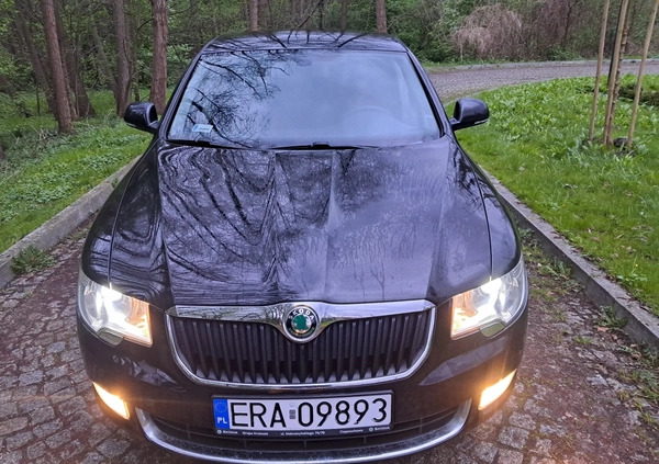Skoda Superb cena 27500 przebieg: 221000, rok produkcji 2010 z Rybnik małe 277